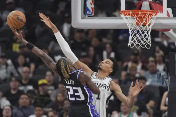 维克多·文班亚马:NBA未来几年的统治者